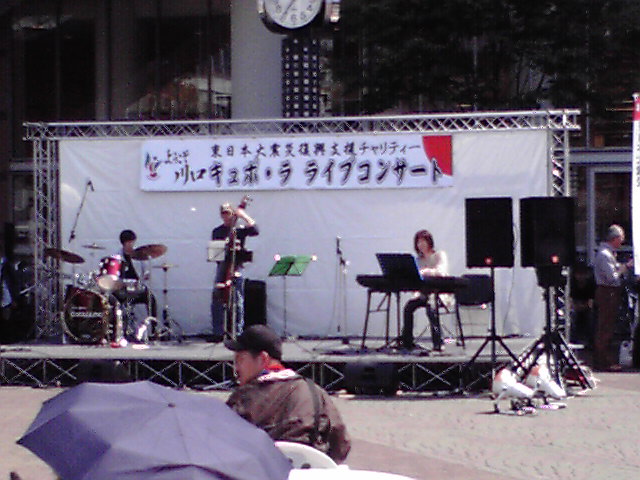 201105083.jpg